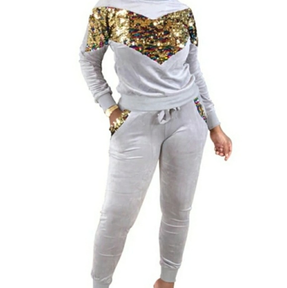 track suit - Picture 2 of 3